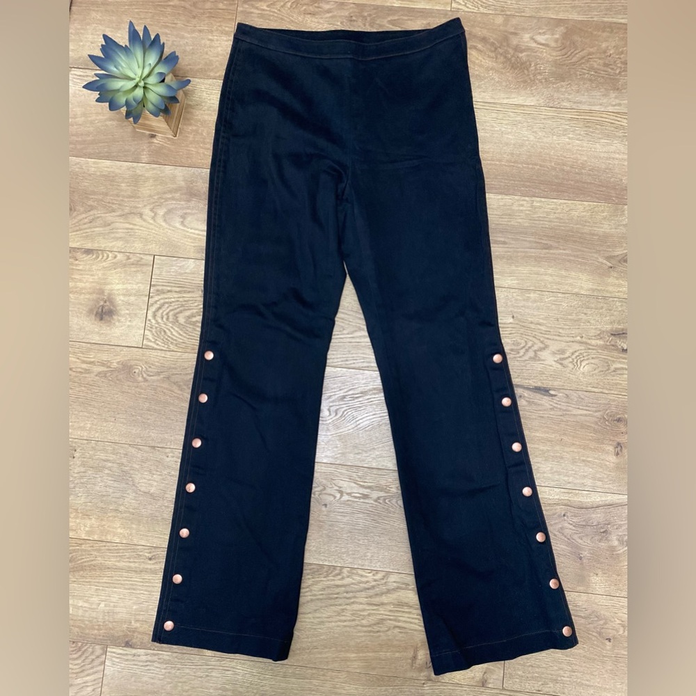 Womens Christine Phillipe pants size 6 like new